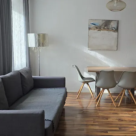 Rhein Living - Balkon Und Rheinpromenade *