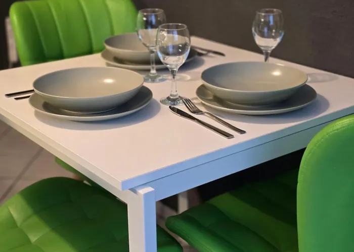 Rhein Living - Balkon Und Rheinpromenade * Duisburgo